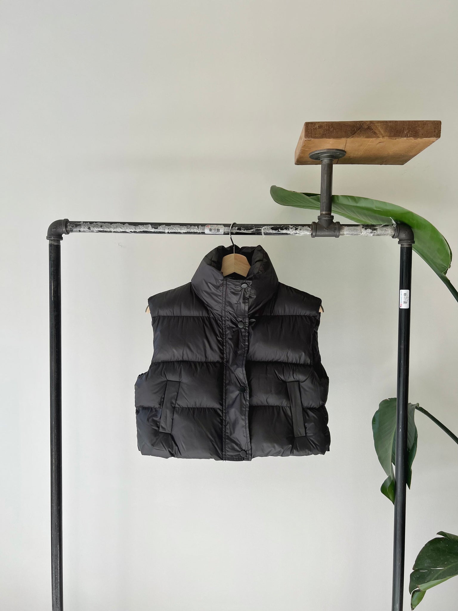 SIA Cropped puffer vest