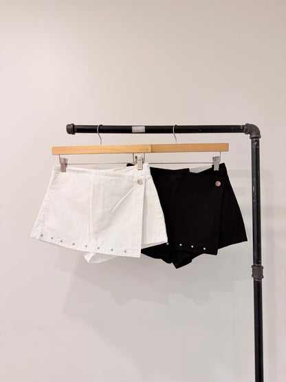 CARMEN Studded wrap shorts