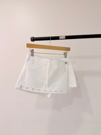 CARMEN Studded wrap shorts