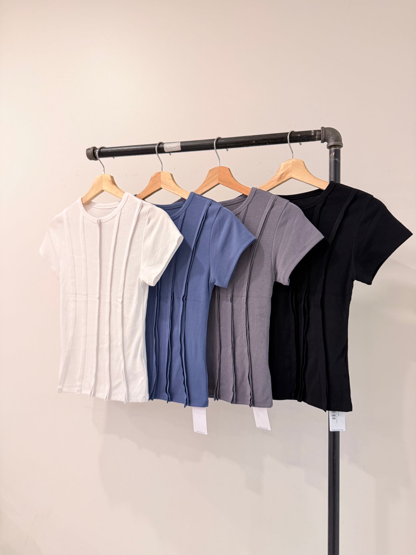 HALEY Panel-seam tee
