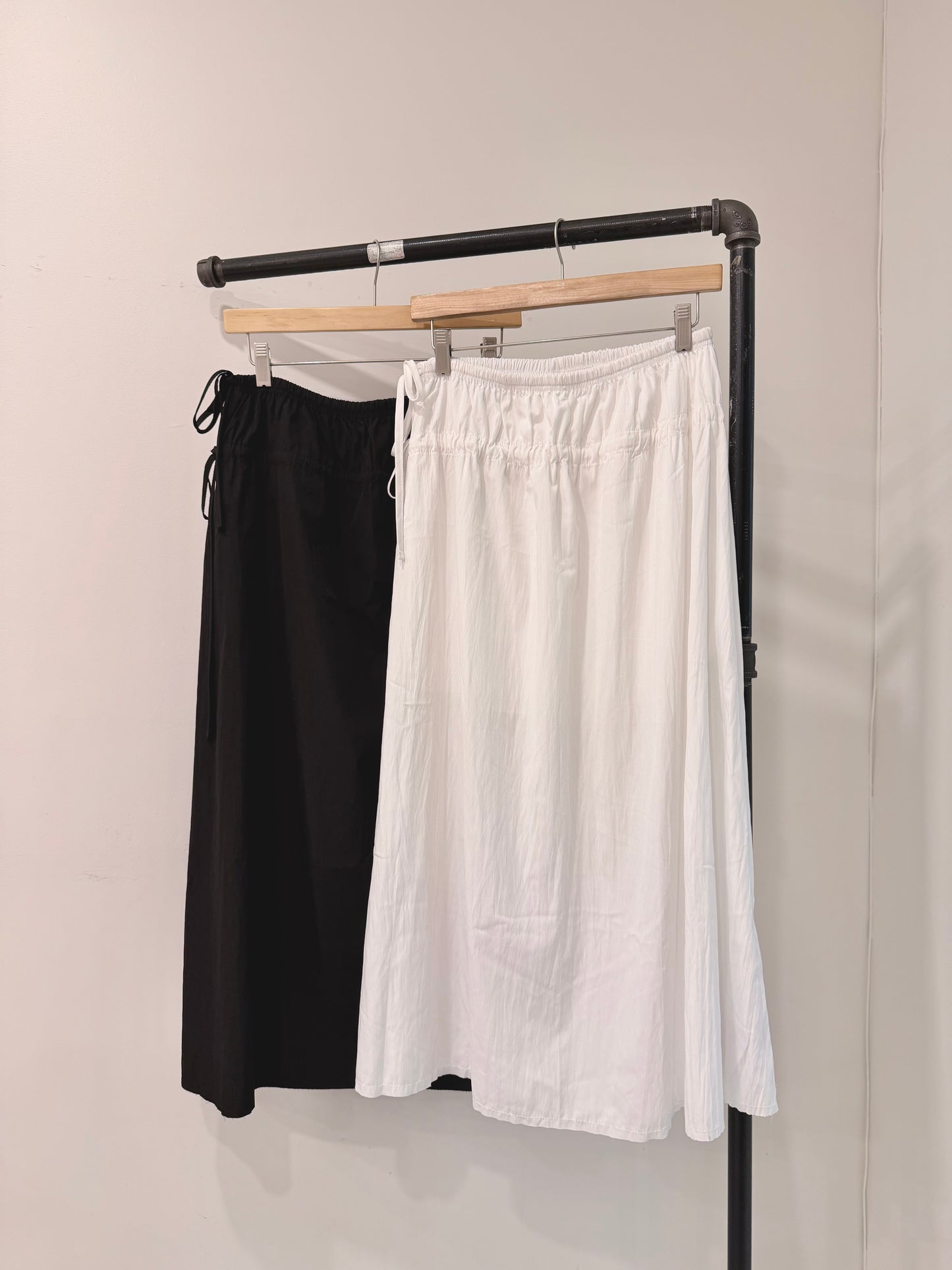 SABLE Drawstring skirt