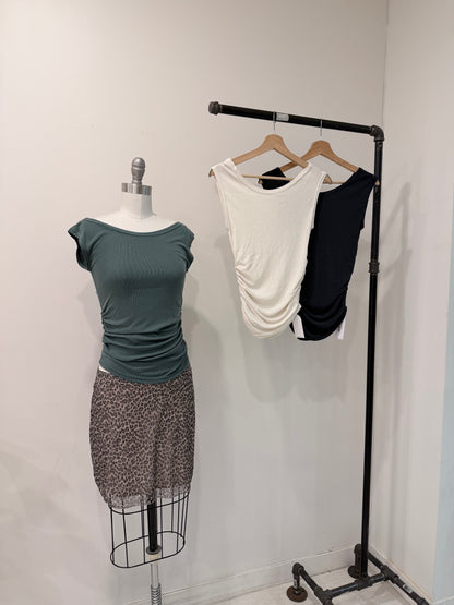 FRANKIE Ruched top