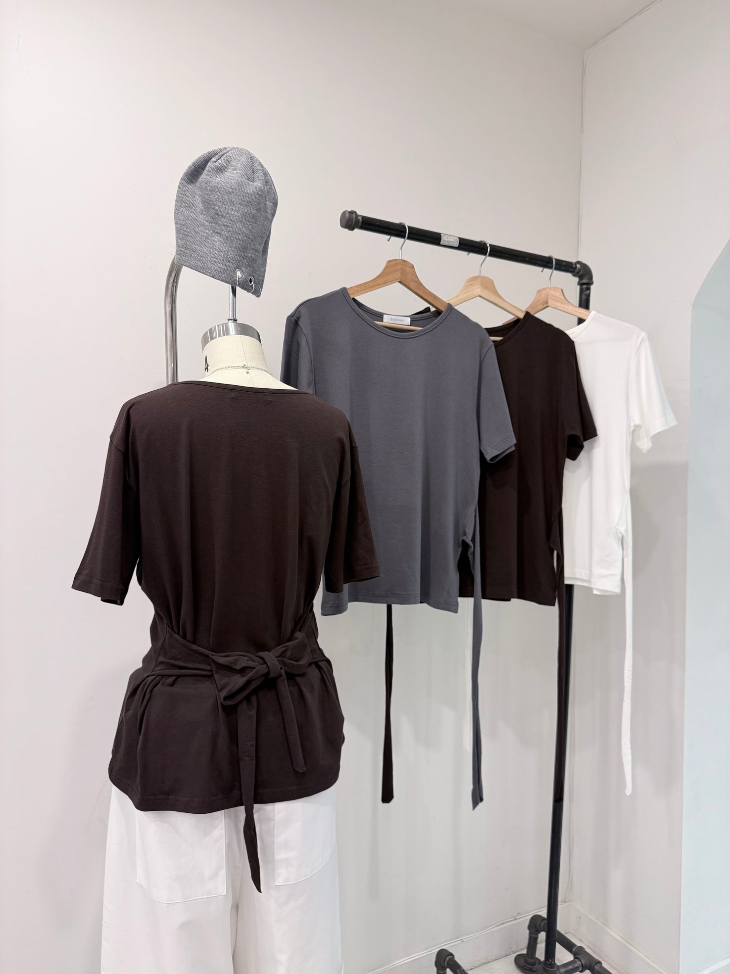 IDA Tie top