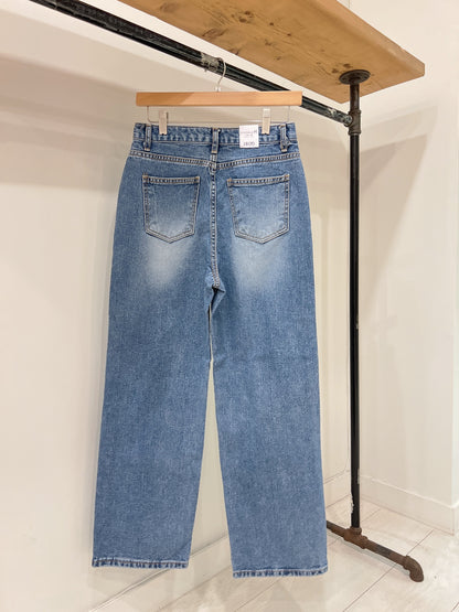 TAMI Straight leg jeans