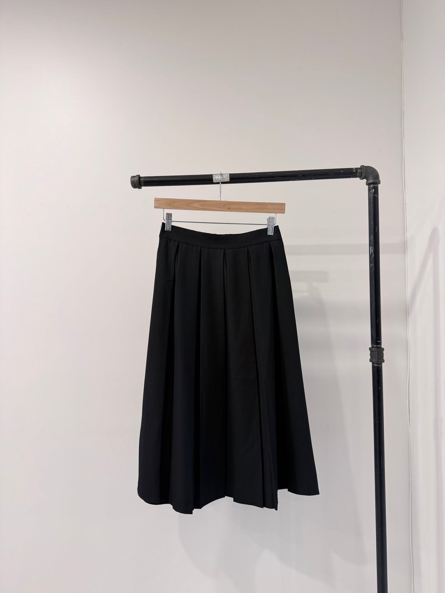 VIDA Pleated maxi