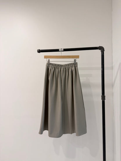 VIDA Pleated maxi