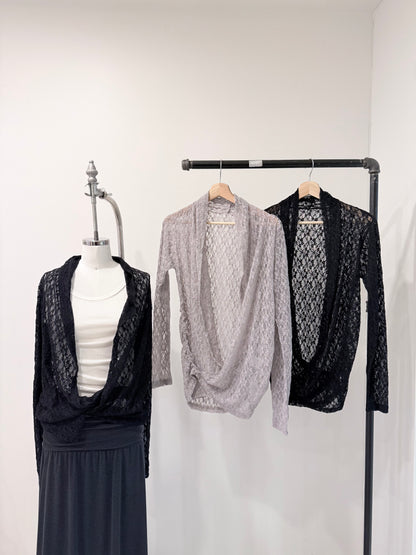 RHEA Lace wrap top