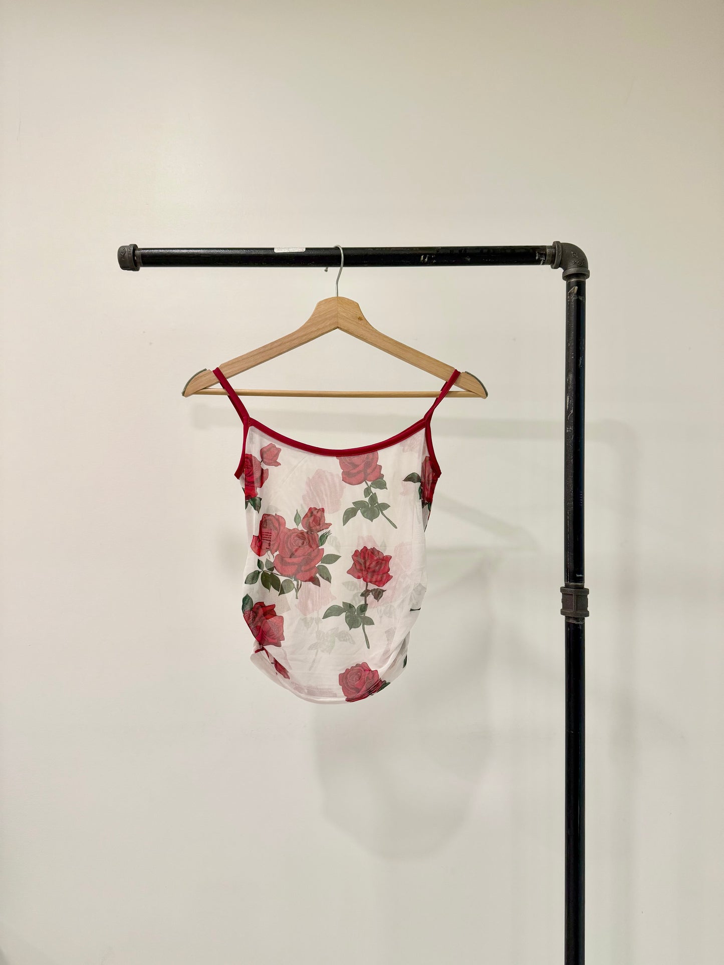 VALERIA Rosy mesh top