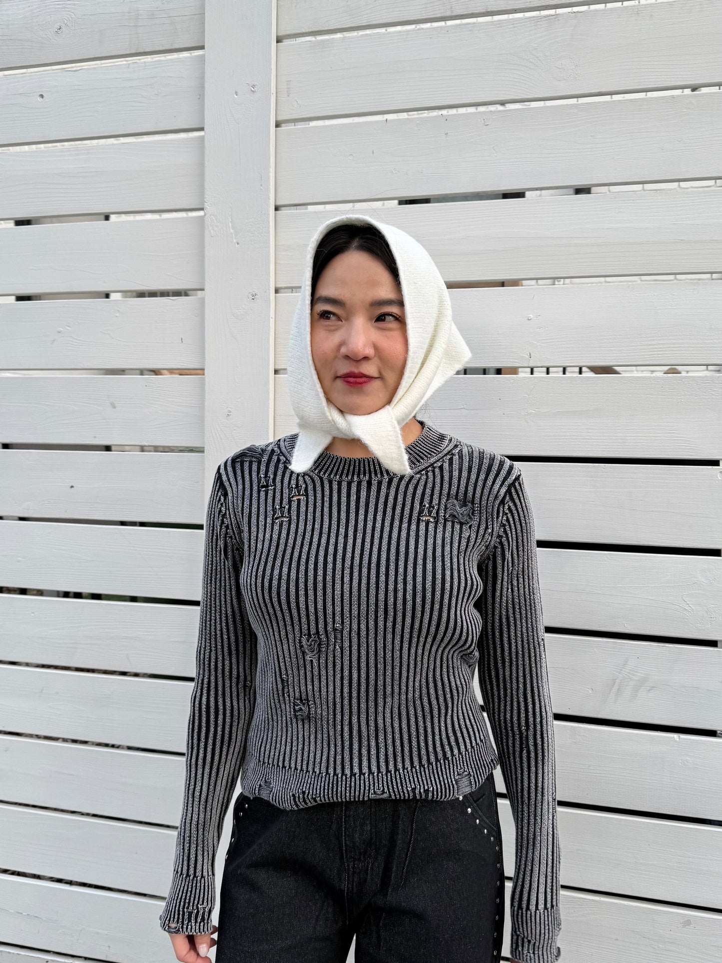 RAVE Ribbed sweater