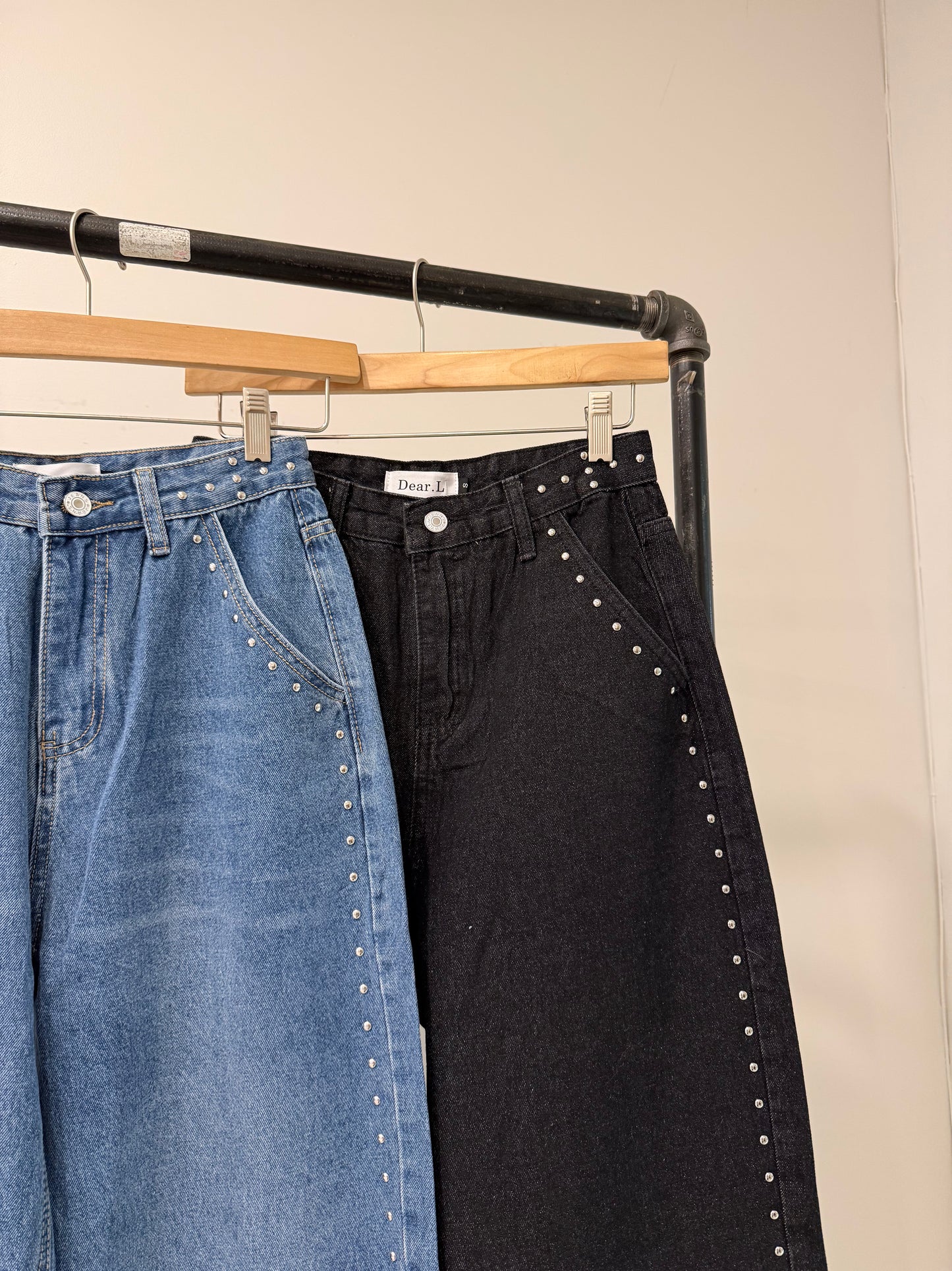 BALU Studded high waisted jeans