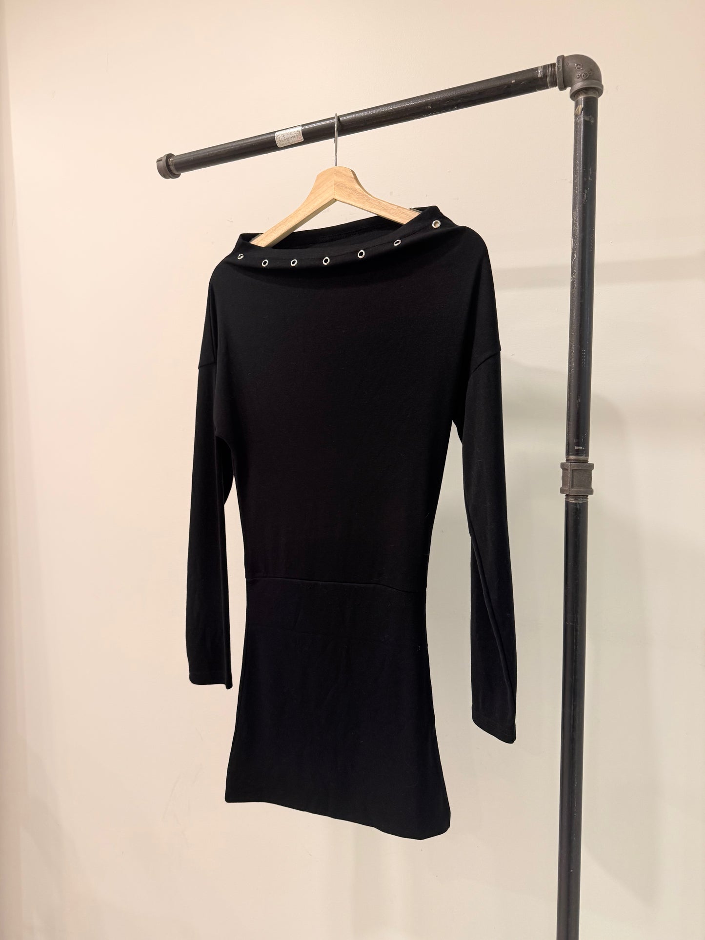 BOUT One shoulder grommet dress