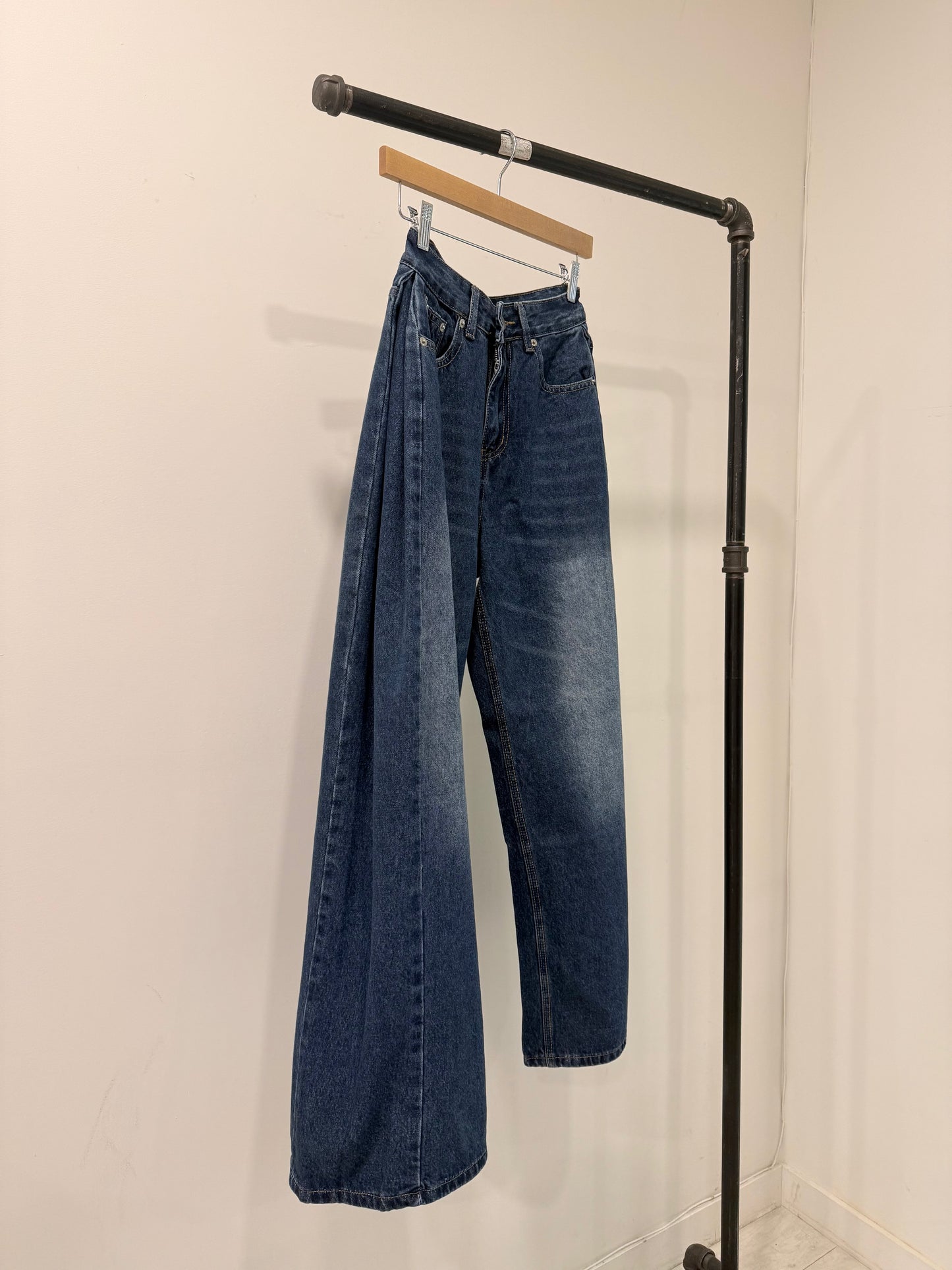 BALU Studded high waisted jeans
