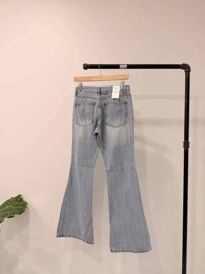 IDEA Light-wash jeans