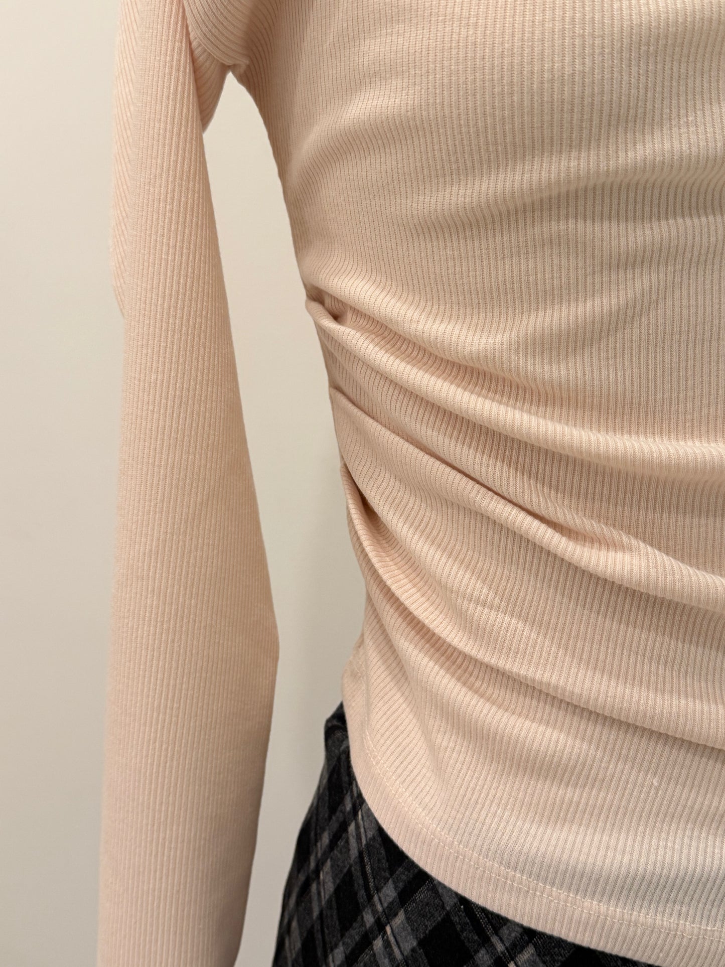 LASKA One shoulder top