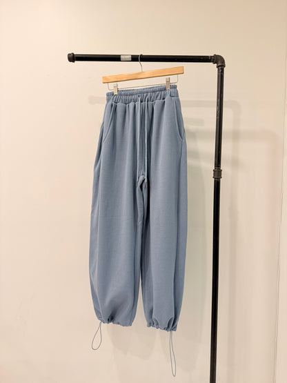 VARY Extra wide track pants