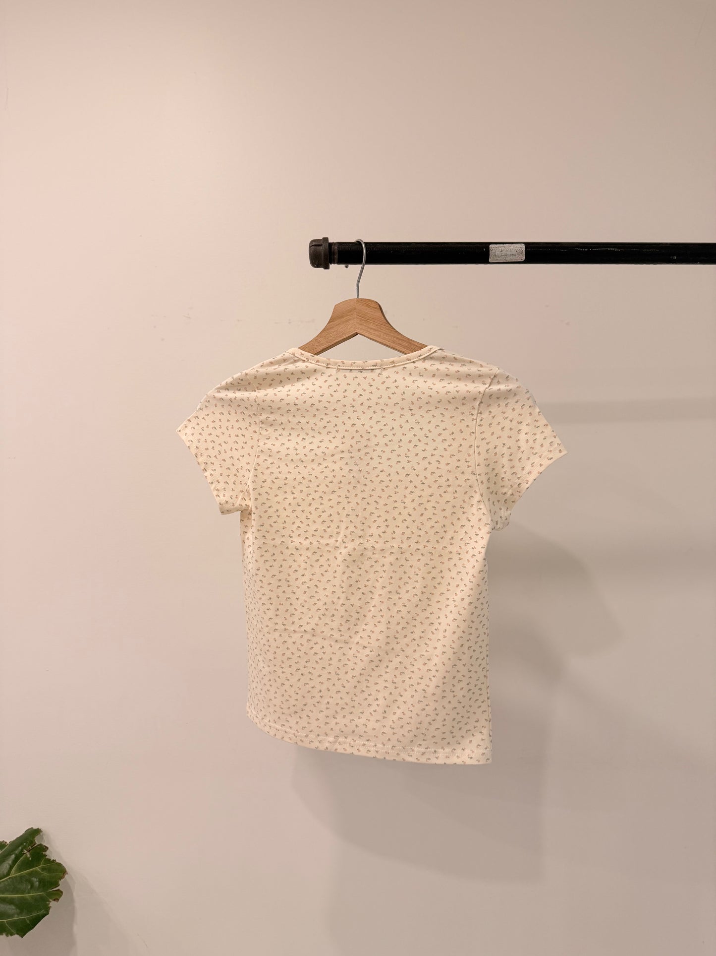 MOI Flower print tee