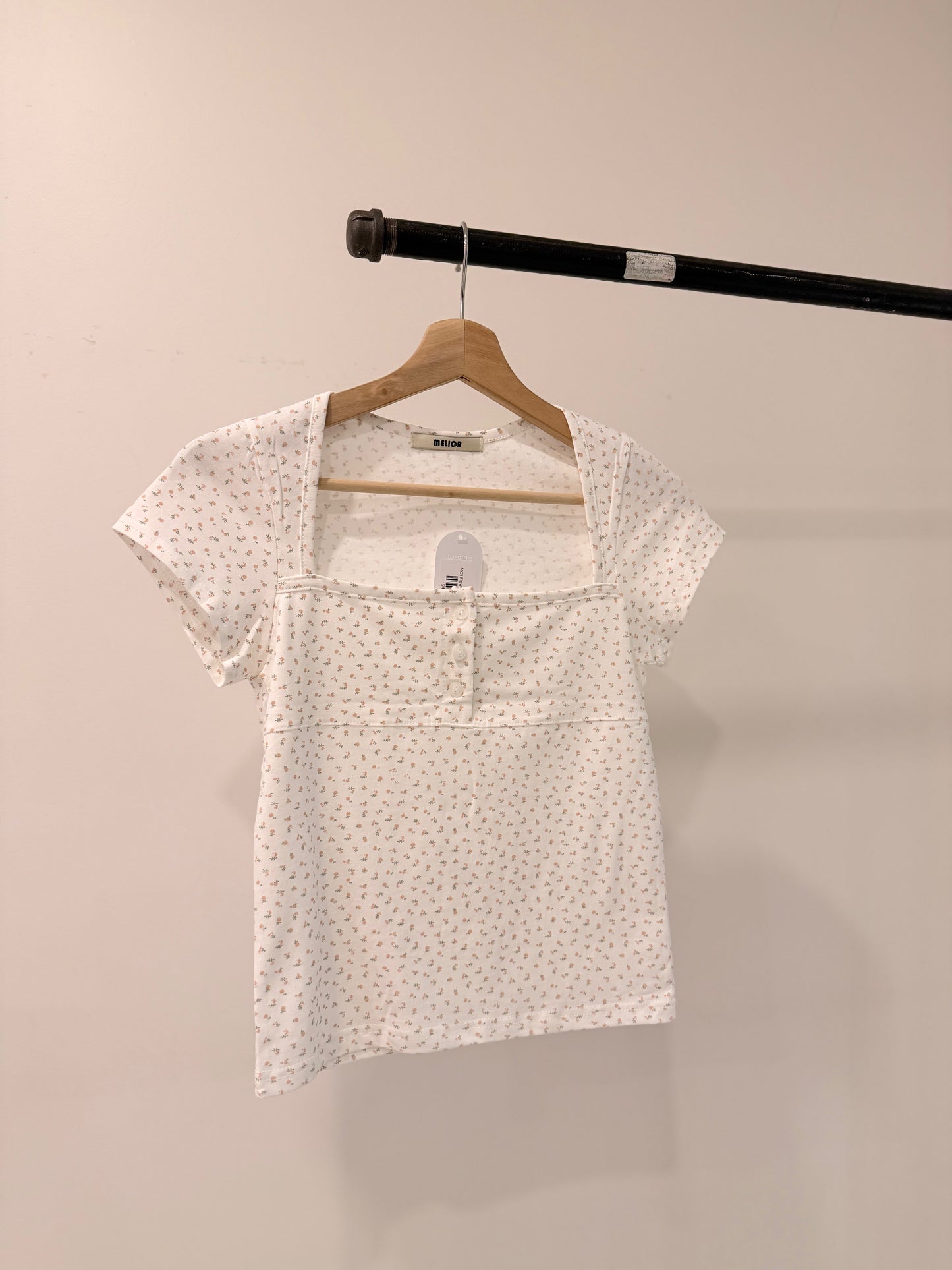 MOI Flower print tee