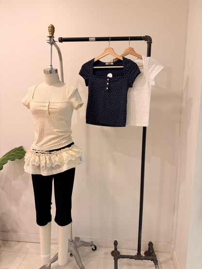 MOI Flower print tee