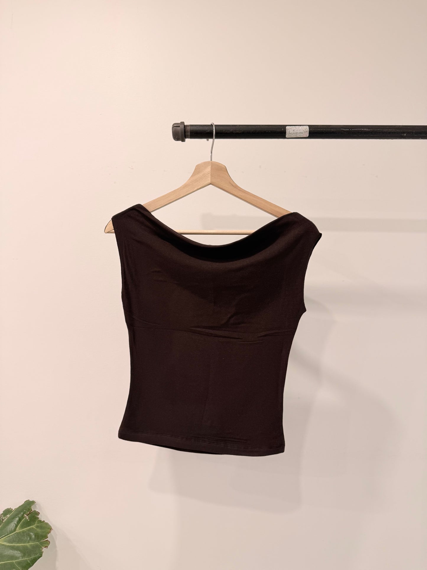 WELL Off shoulder top