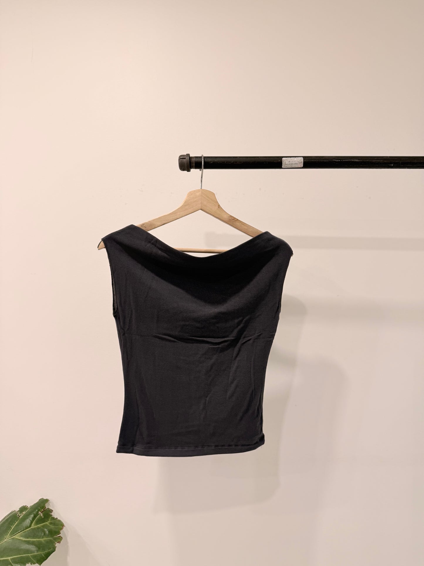 WELL Off shoulder top