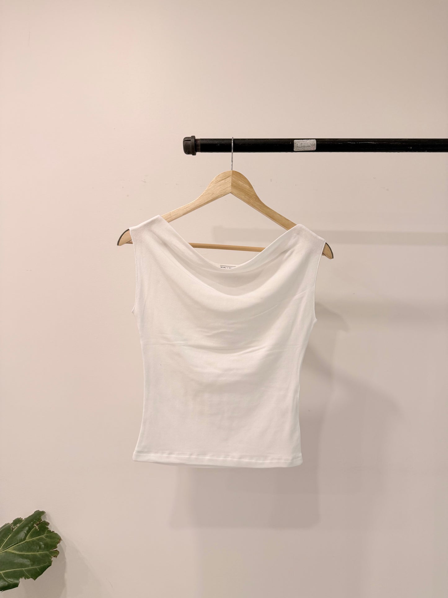 WELL Off shoulder top