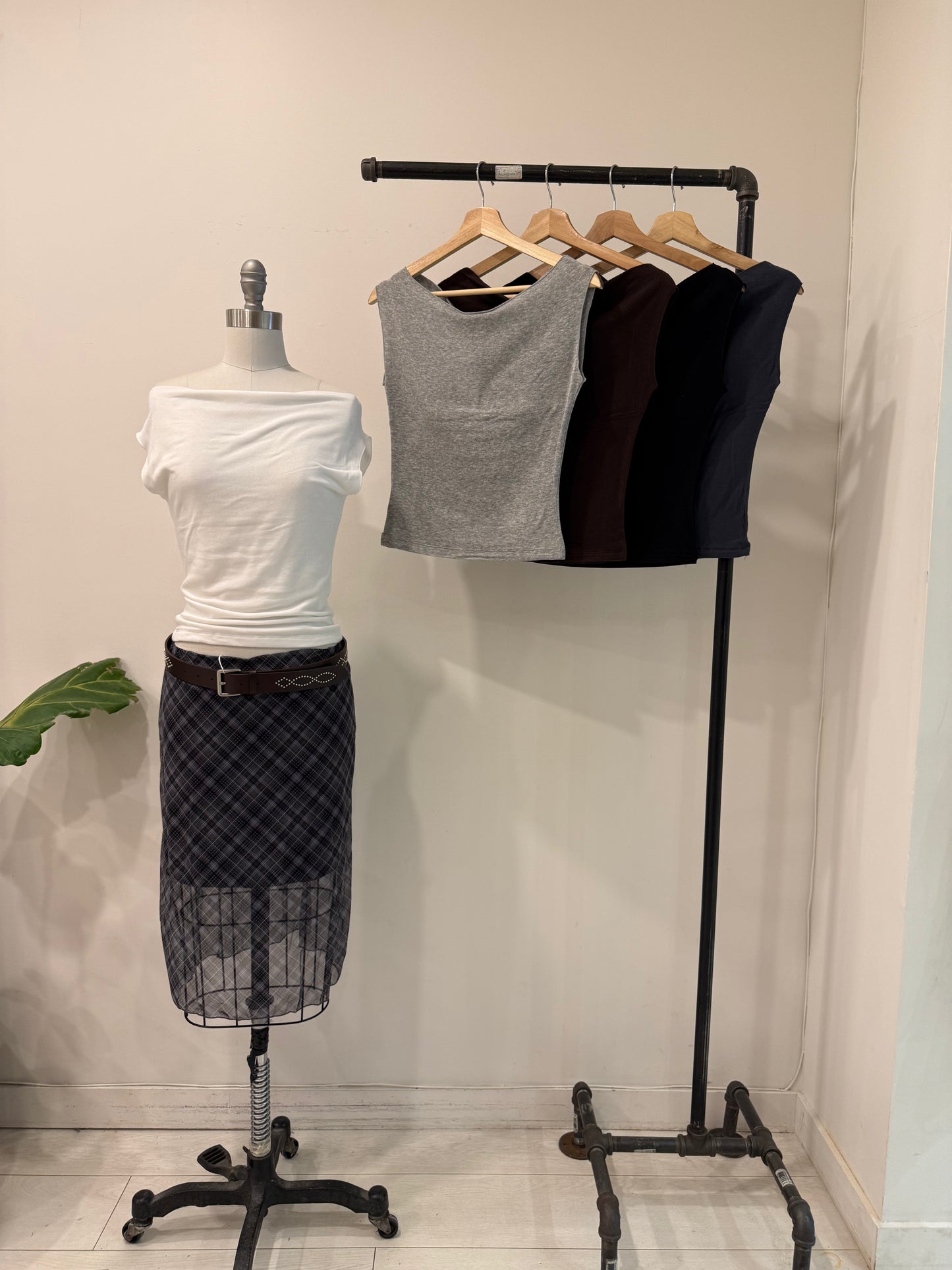 WELL Off shoulder top