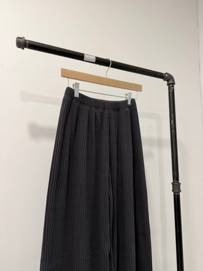 NXDIA Frayed ribbed pants