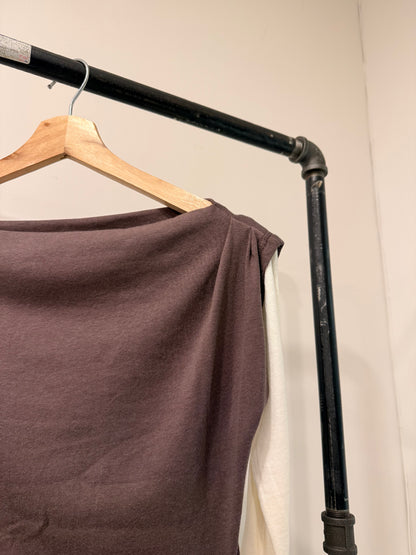 CAFE Off-shoulder two tone top