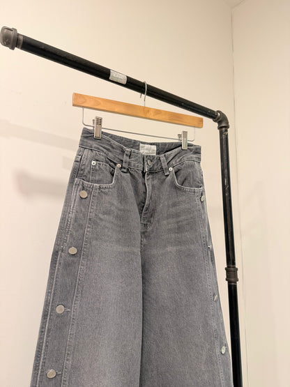 KENT Slit button fly jeans