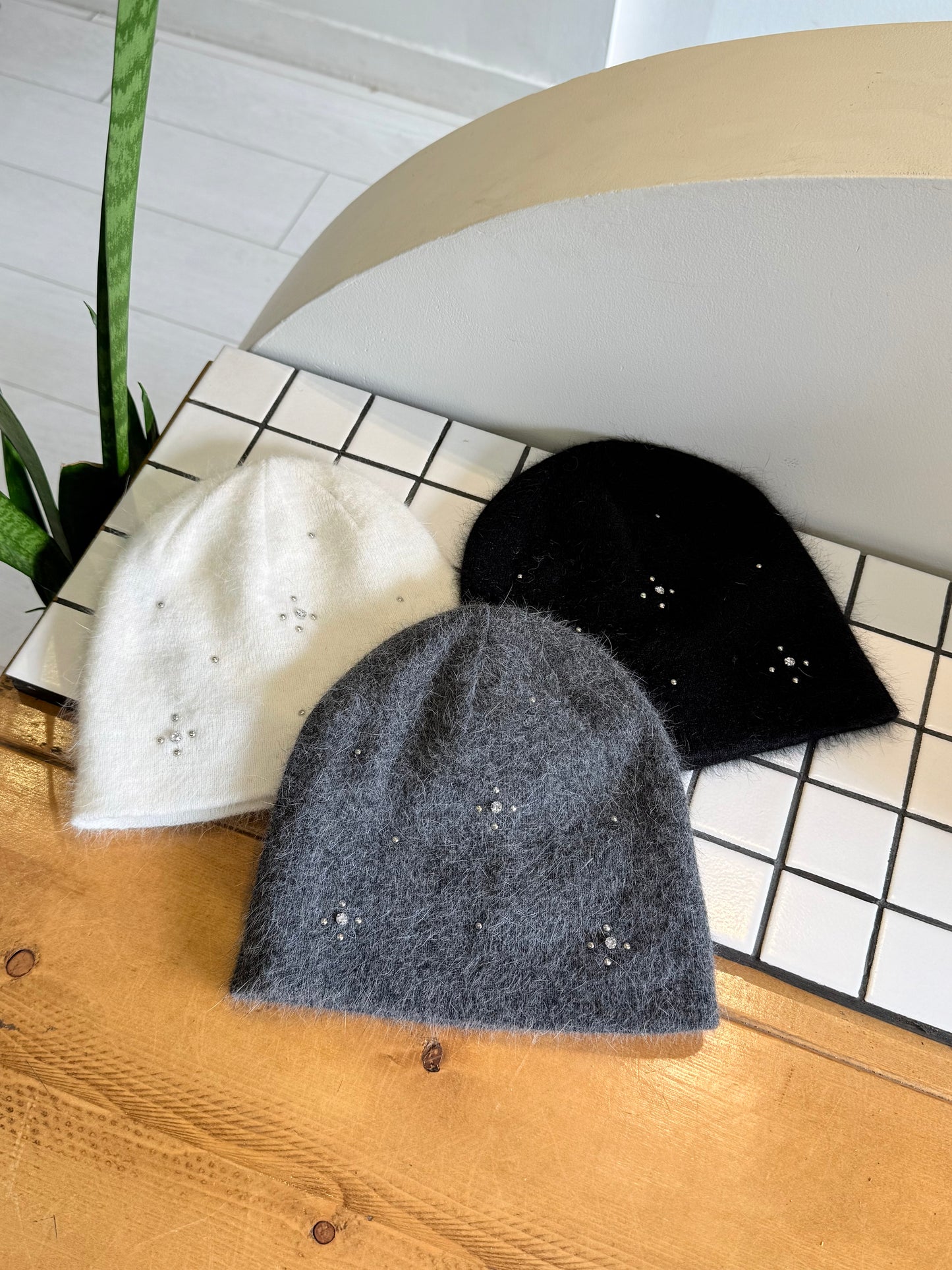 TIDE Beaded angora beanie