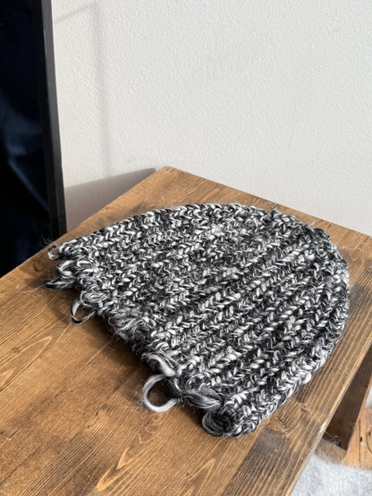 BETTER Distressed beanie