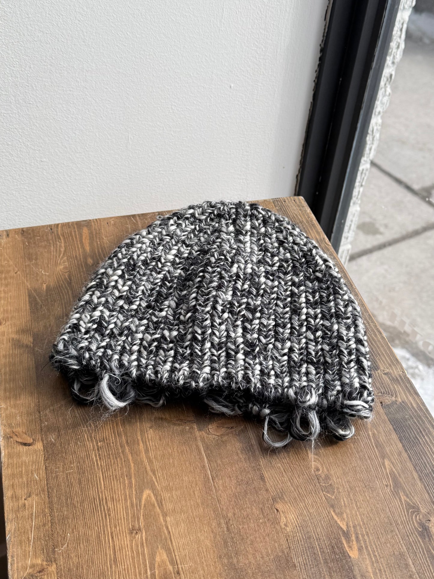 BETTER Distressed beanie