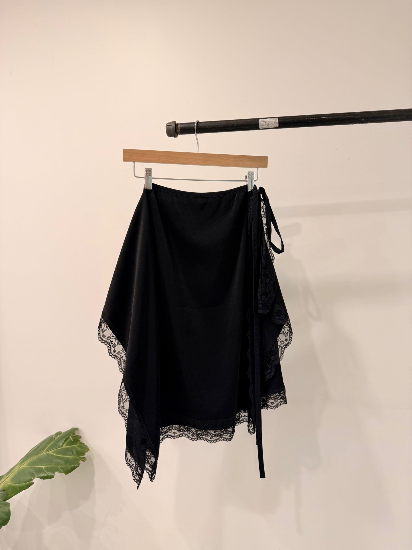 GLAZE Wrap skirt