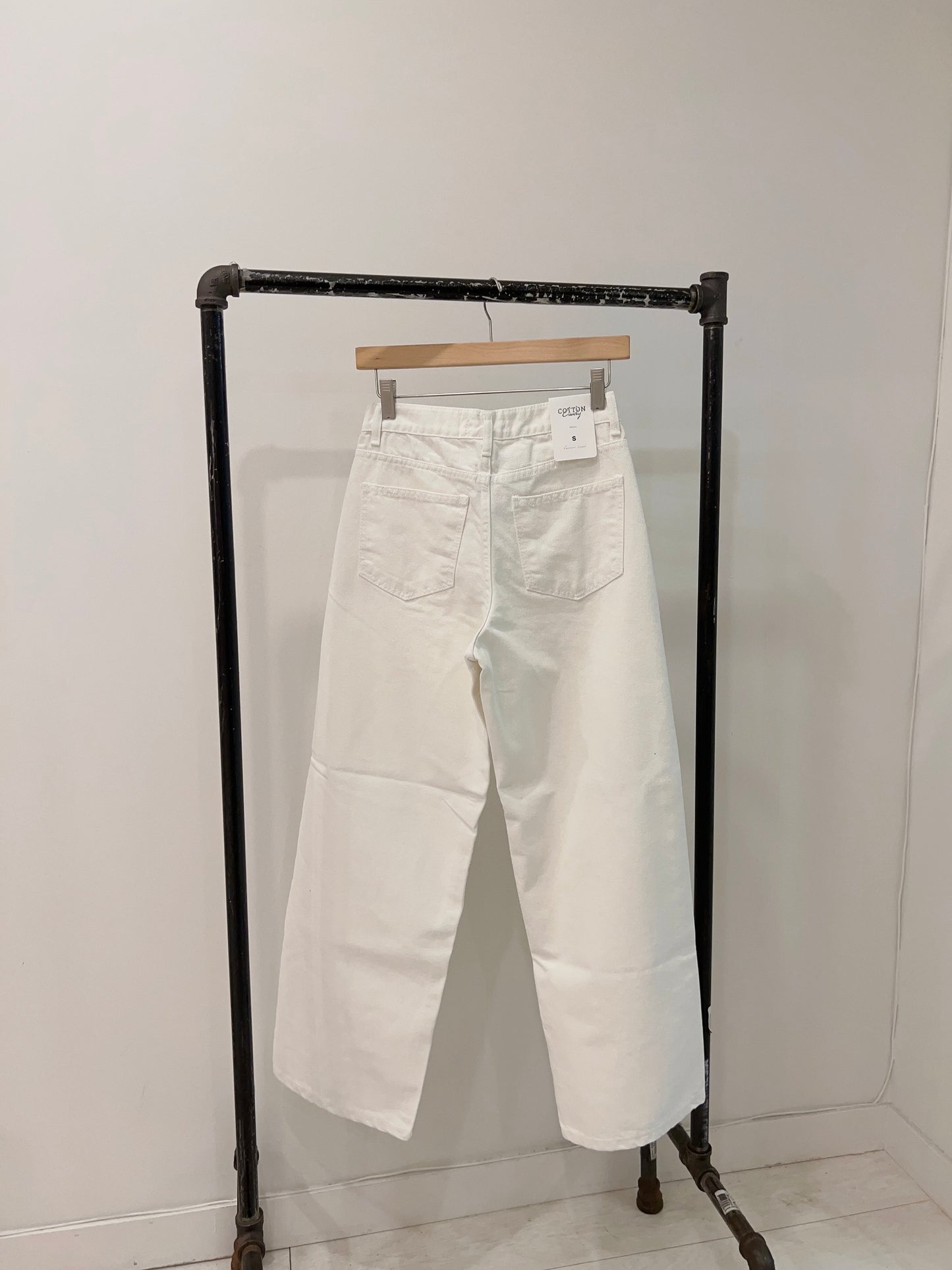PEARL White denim jeans