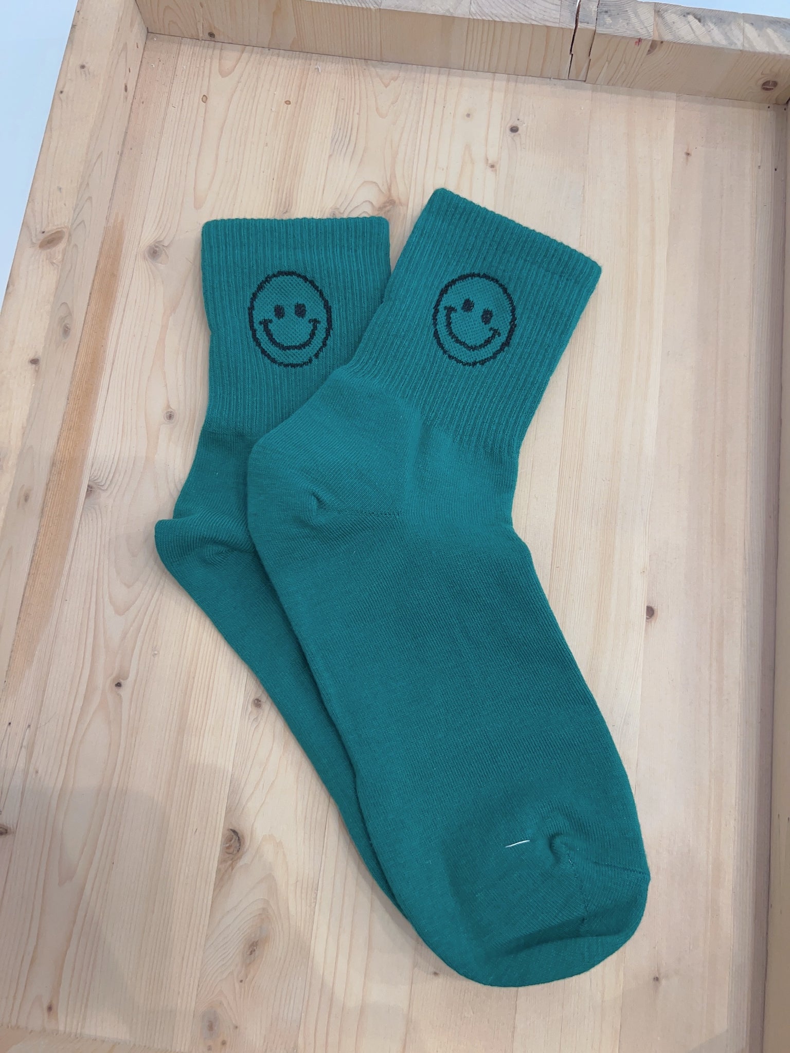 SMILE Smiley face sock