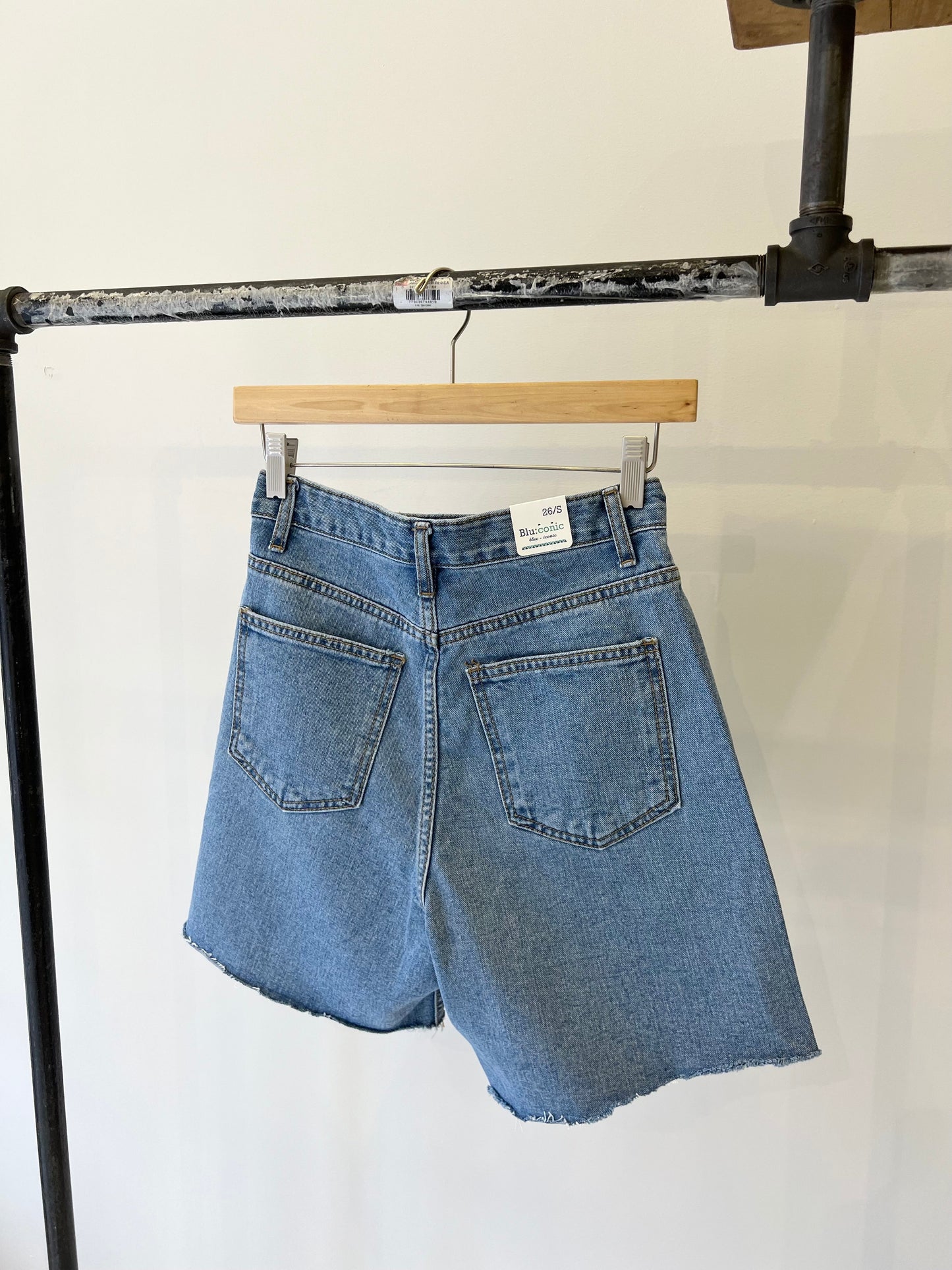 CONA Asymmetric zipper shorts