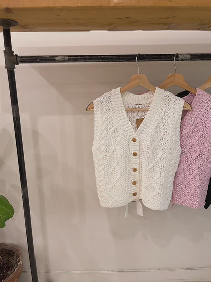 POPOP Cable-knit vest