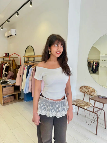 DESO Off shoulder top