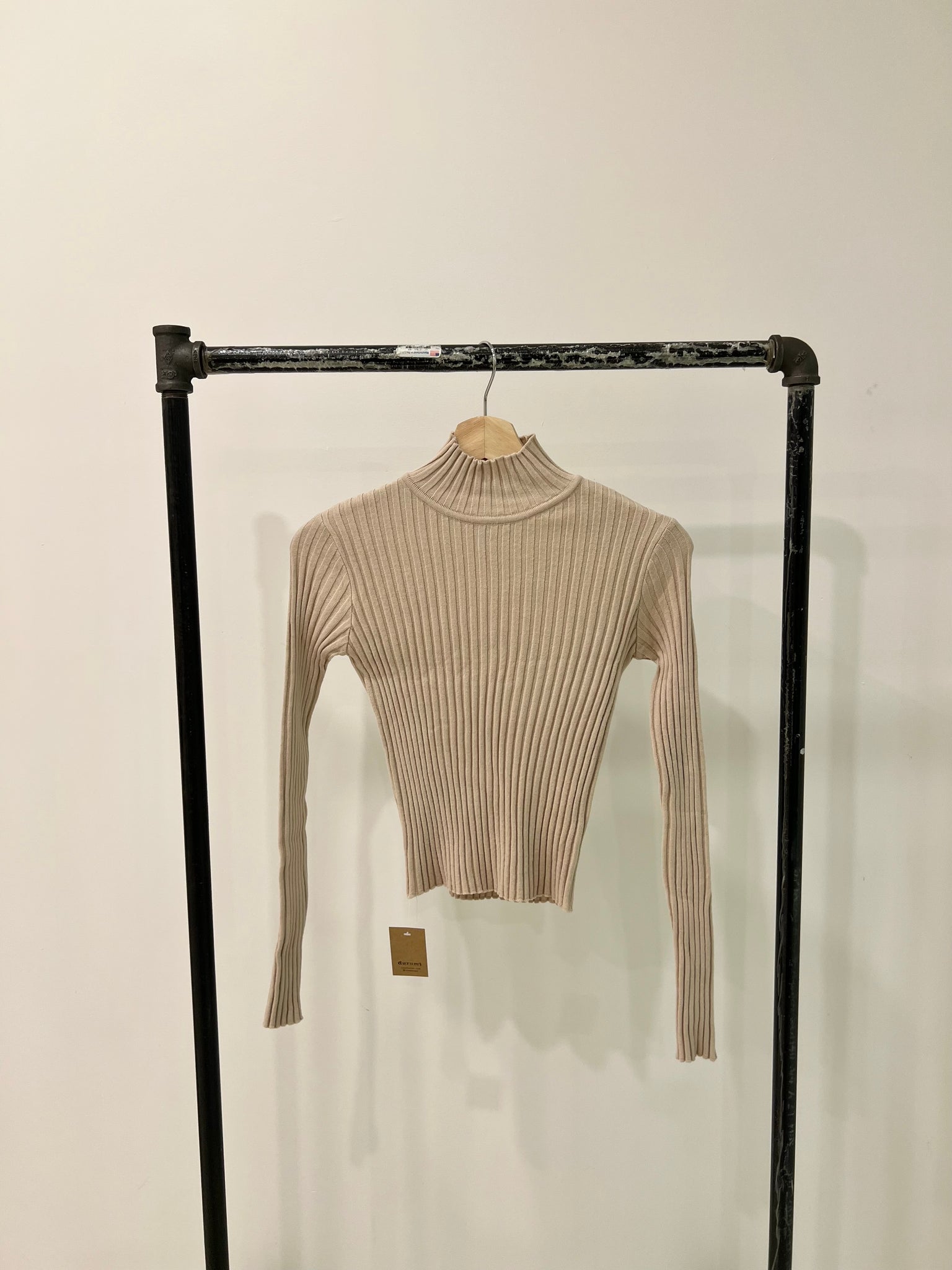 ZENT Ribbed high-neck top