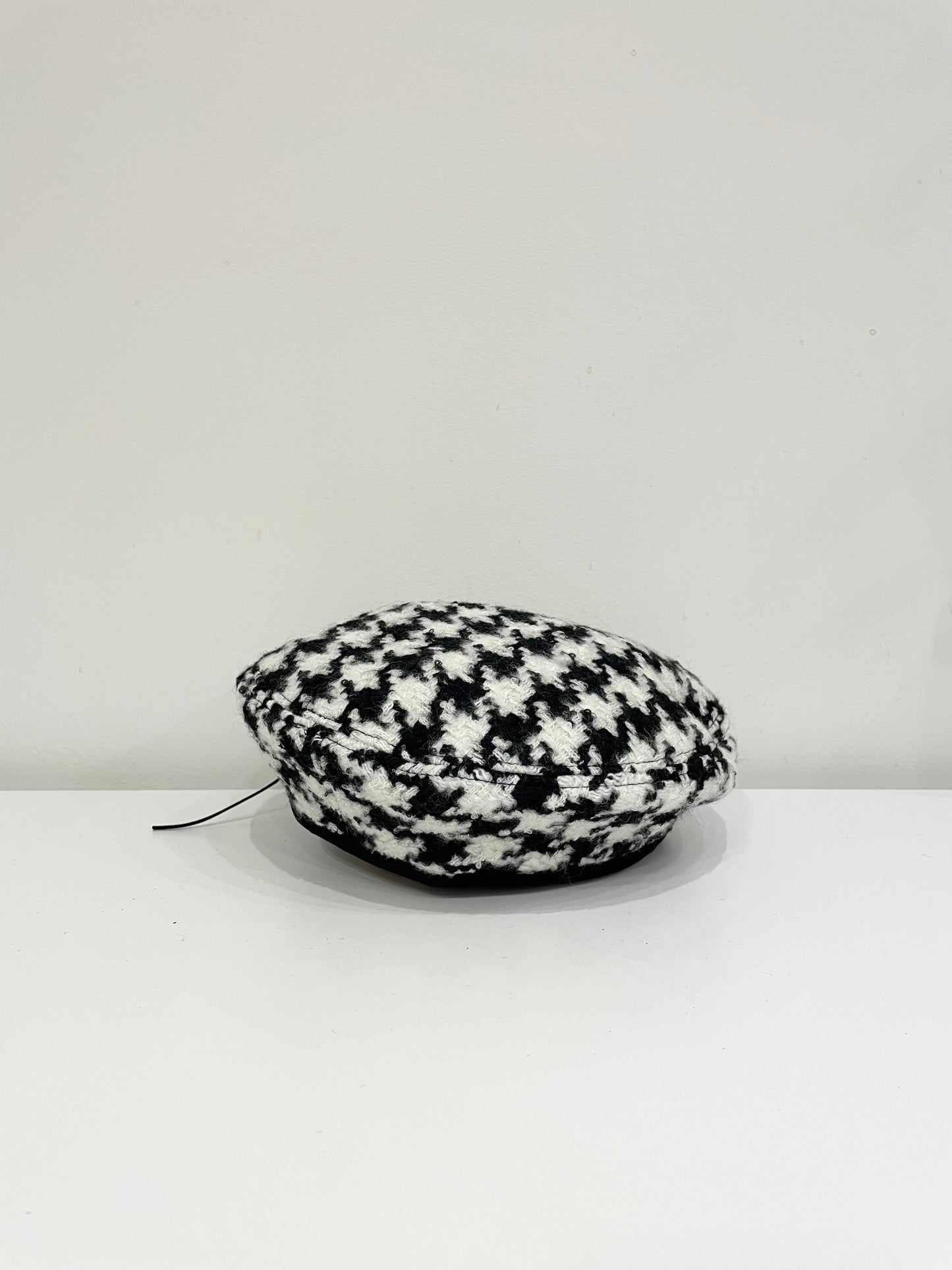 BELLA Houndstooth beret