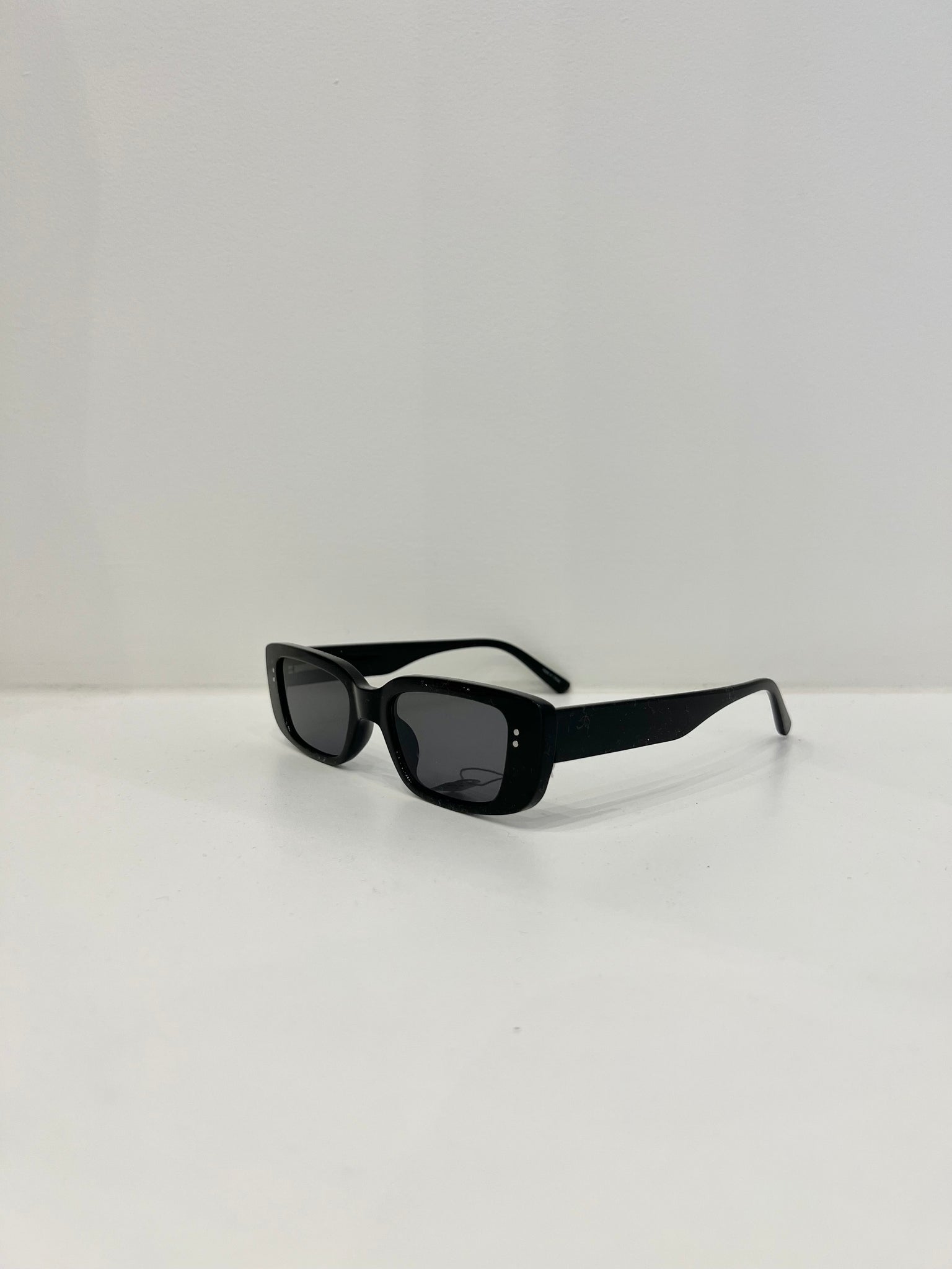 HOUSE Square sunnies