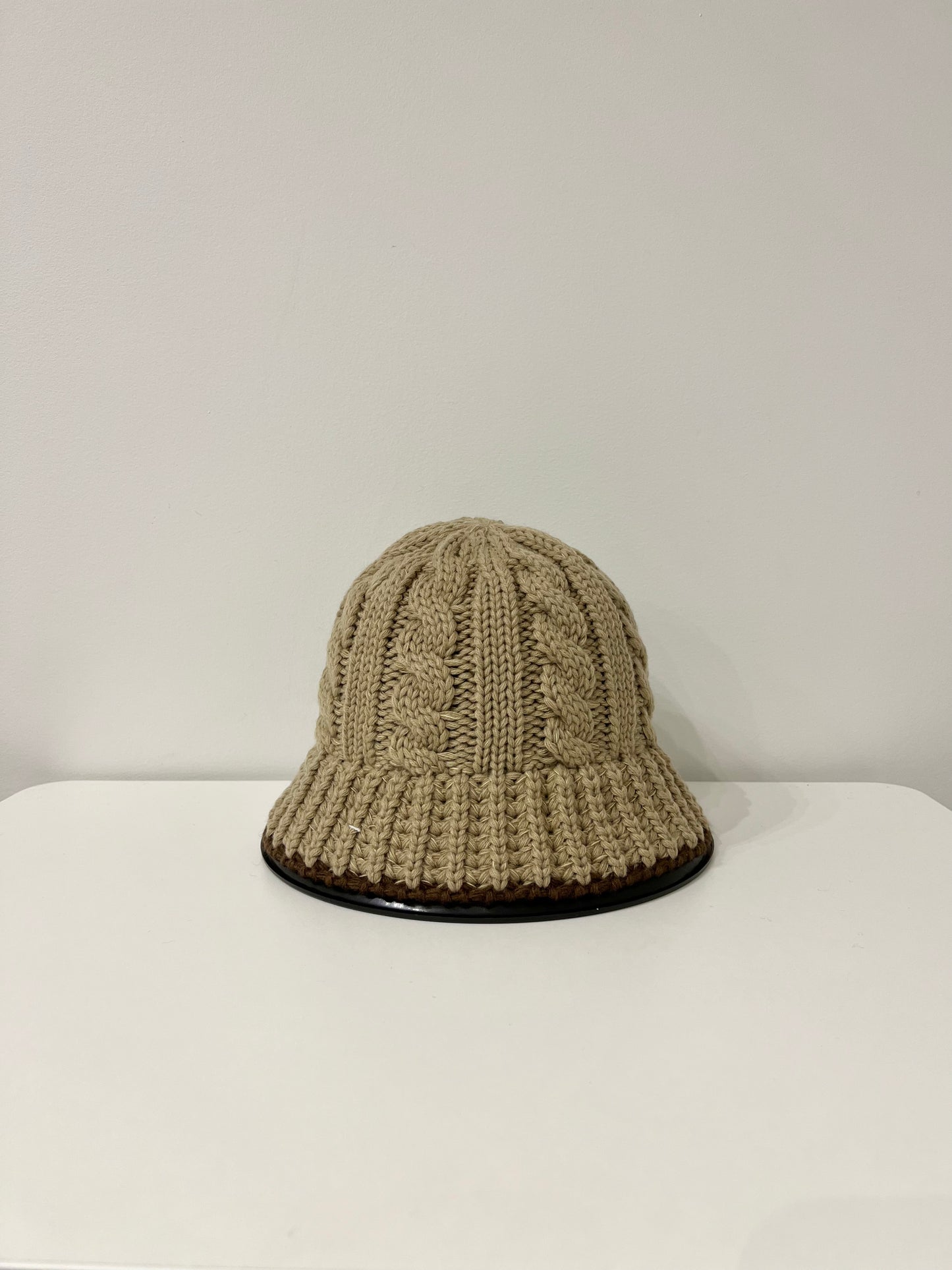 GOA Knitted bucket hat